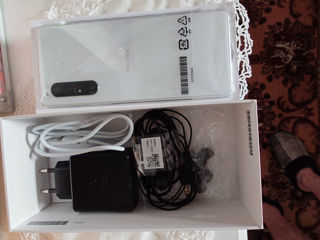 Sony Experia 1 Mark 2 In Cutie 8gb,256gb foto 3