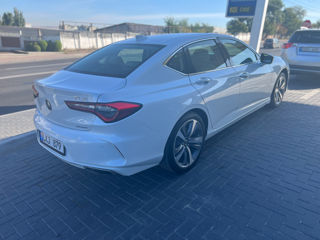 Acura TLX foto 7