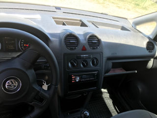 Volkswagen Cadi фото 6