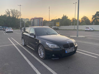 BMW 5 Series foto 2