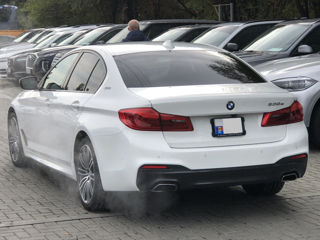 BMW 5 Series foto 3