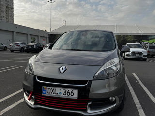 Renault Scenic foto 1