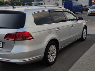 Volkswagen Passat foto 3