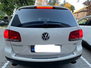 Volkswagen Touareg foto 4