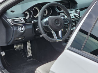 Mercedes E-Class фото 4