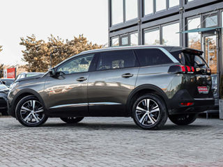 Peugeot 5008 foto 2