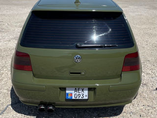 Volkswagen Golf foto 8