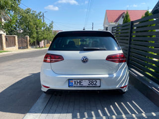 Volkswagen Golf foto 9