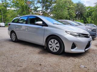 Toyota Auris foto 2