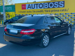 Mercedes E-Class foto 5