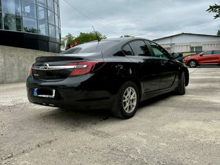 Opel Insignia фото 5