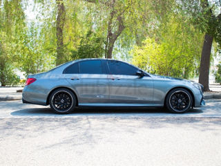 Mercedes E-Class foto 4