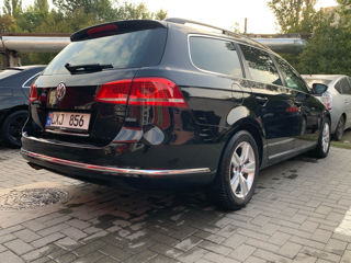 Volkswagen Passat foto 2