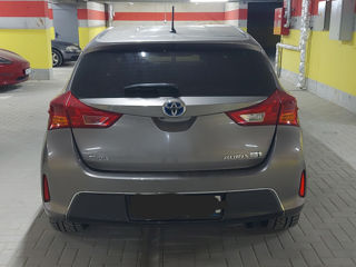 Toyota Auris foto 4