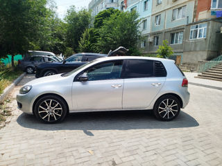 Volkswagen Golf foto 8