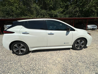 Nissan Leaf foto 8