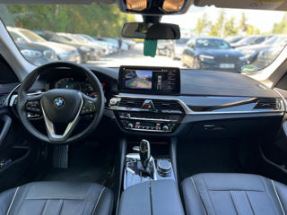 BMW 5 Series foto 17