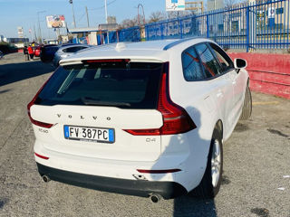 Volvo XC60 foto 4