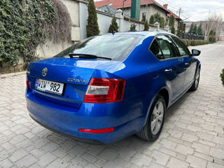 Skoda Octavia foto 3