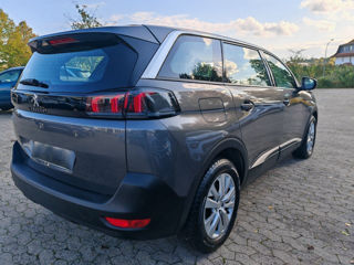 Peugeot 5008 foto 3