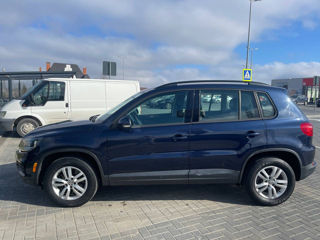 Volkswagen Tiguan foto 3