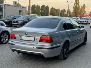 BMW 5 Series foto 3