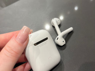iPhone 11 AirPods 2 foto 0