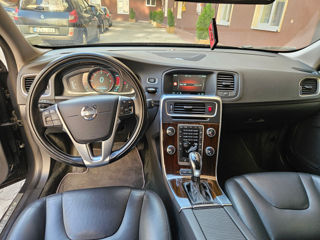 Volvo V60 foto 9