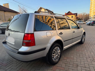 Volkswagen Golf foto 2