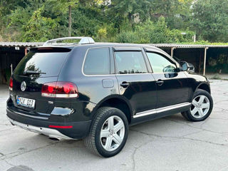 Volkswagen Touareg foto 5