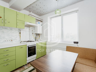 Apartament cu 1 cameră, 43 m², Centru, Chișinău