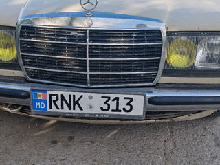 Mercedes Series (W123)