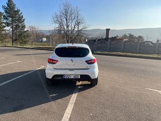 Renault Clio foto 5