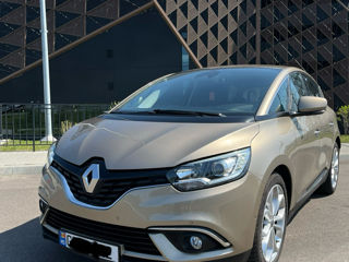 Renault Scenic foto 1