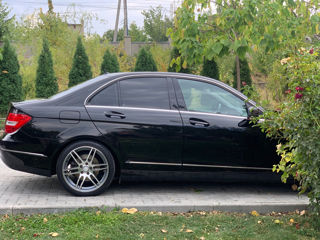 Mercedes C-Class foto 4