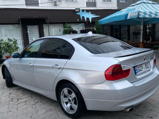 BMW 3 Series foto 3