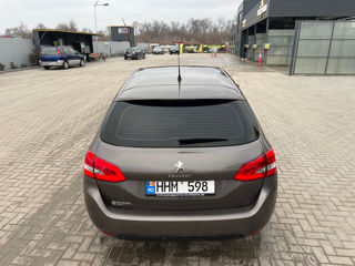 Peugeot 308 foto 7