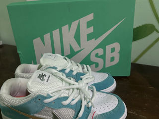 кроссовки Nike sb april foto 3