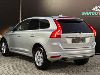 Volvo XC60 foto 6