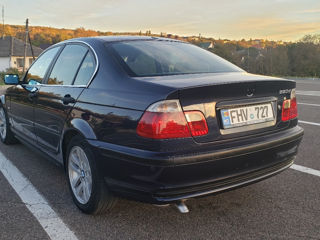 BMW 3 Series foto 5