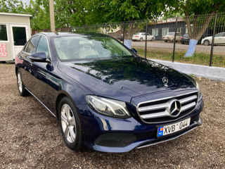 Mercedes E-Class foto 3