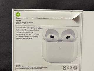 Apple AirPods 3 with Lightning Charging Case Noi! foto 3