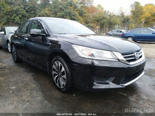 разборка Honda Accord 2.0 Hybrid 2013-2015 Razborca Хонда Аккорд 2.0 гибрид 2013-2015 foto 2