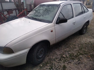 Daewoo Nexia foto 4