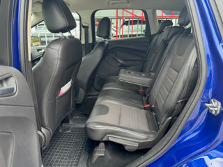 Ford Kuga foto 16