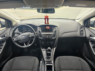 Ford Focus foto 10