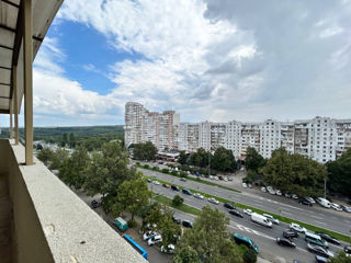 Apartament cu 5 camere sau mai multe, 188 m², Botanica, Chișinău foto 3