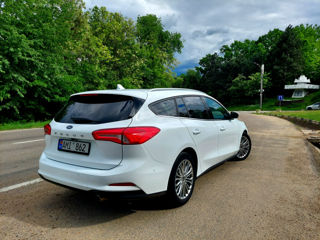 Ford Focus foto 2