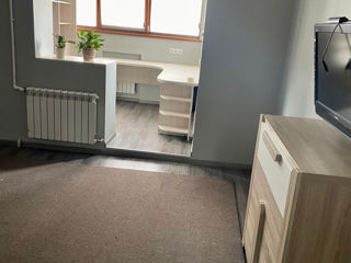 Apartament cu 3 camere, 80 m², Centru, Chișinău foto 2