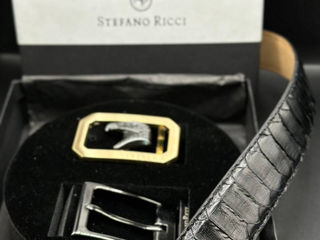 Ремень Stefano Ricci из натуральной кожи питона в чёрном цвете с двумя сменными пряжками